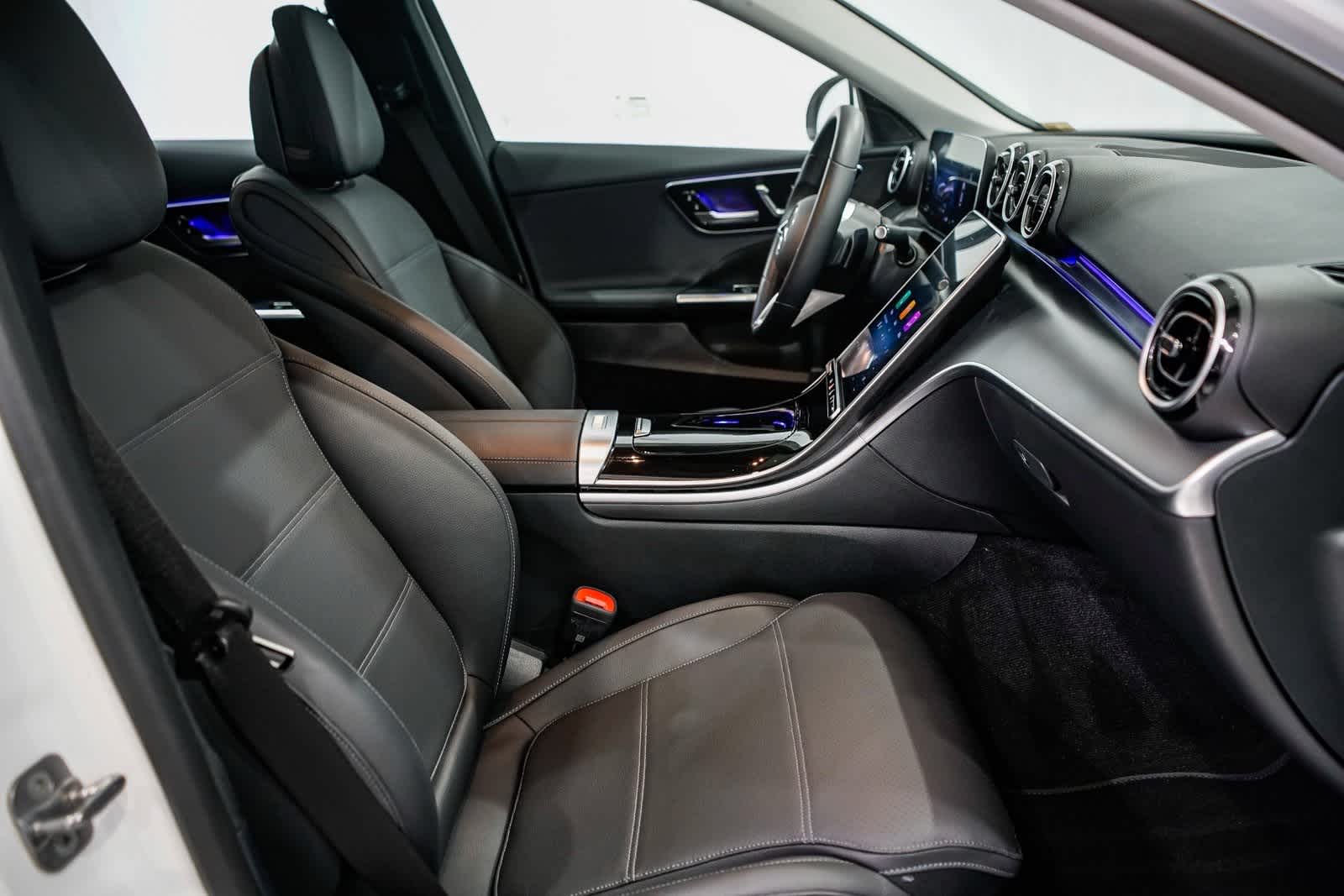 Thumbnail: 2025 Mercedes-Benz C-Class - 16