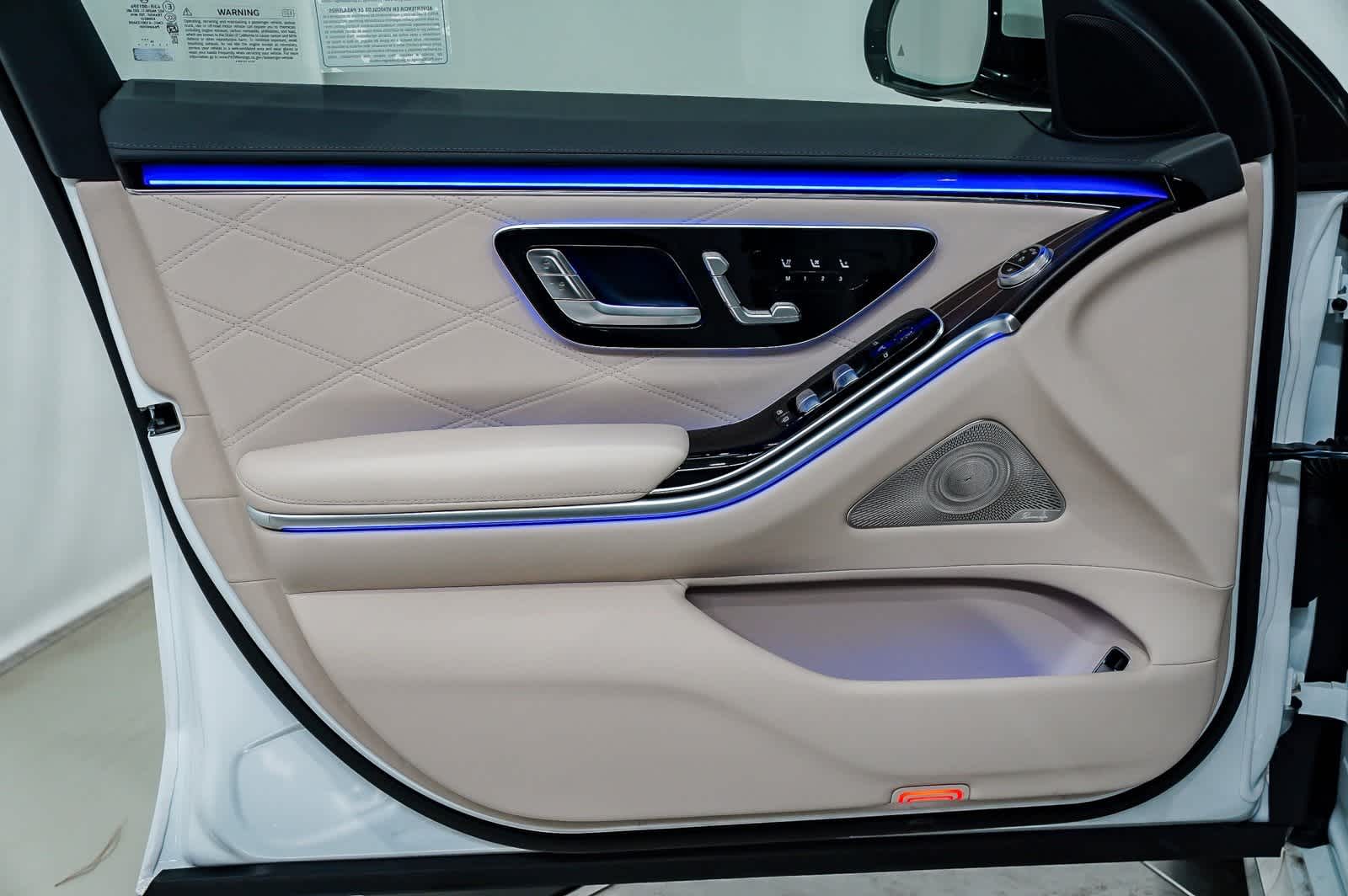 Thumbnail: 2025 Mercedes-Benz S-Class - 21