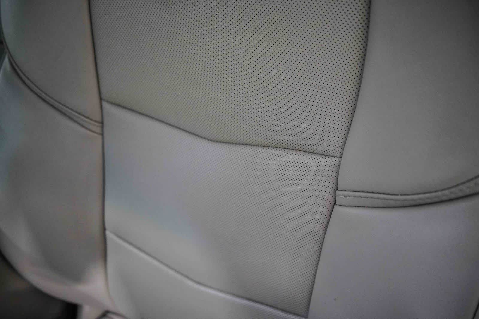 Thumbnail: 2018 Cadillac Escalade - 26