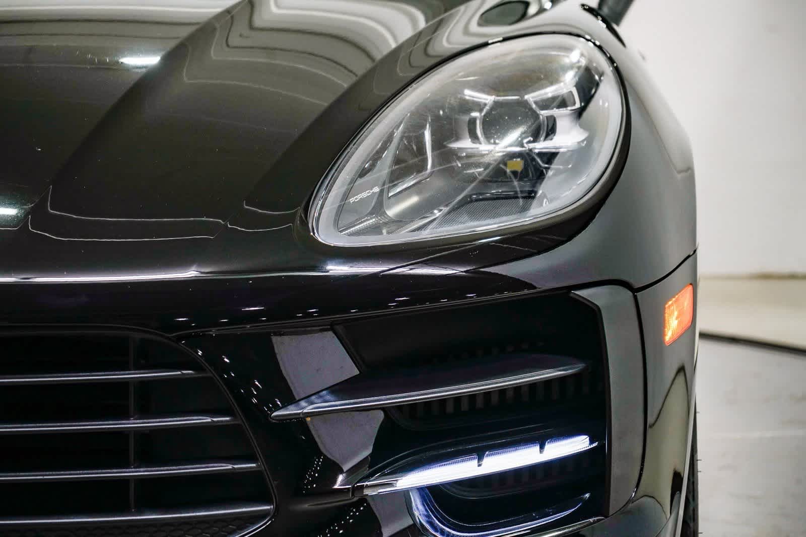 Thumbnail: 2020 Porsche Macan - 7