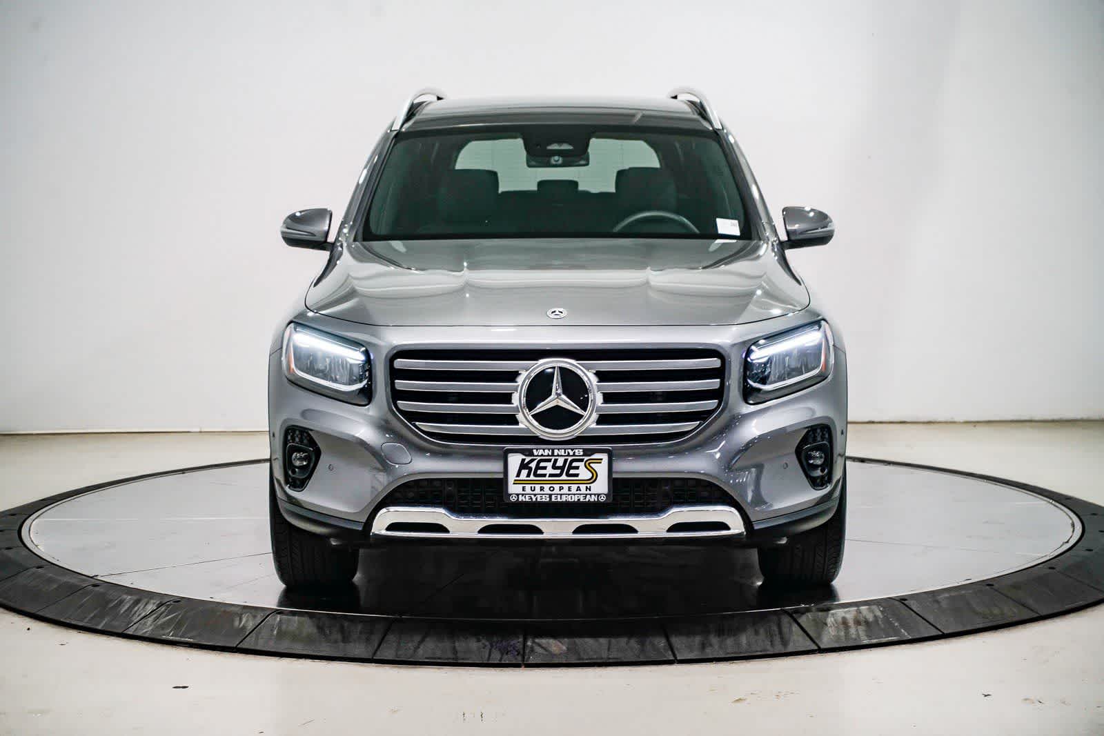 Thumbnail: 2026 Mercedes-Benz GLB - 6