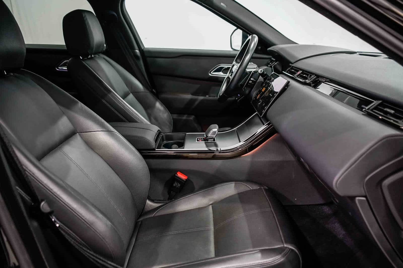 Thumbnail: 2024 Land Rover Range Rover Velar - 16