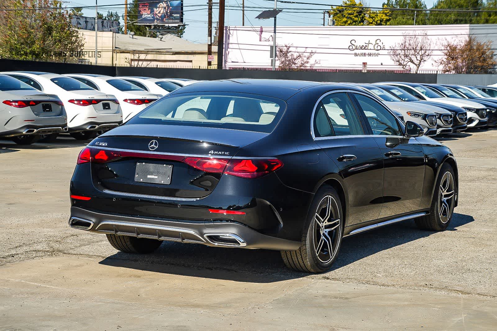 Thumbnail: 2026 Mercedes-Benz E-Class - 4