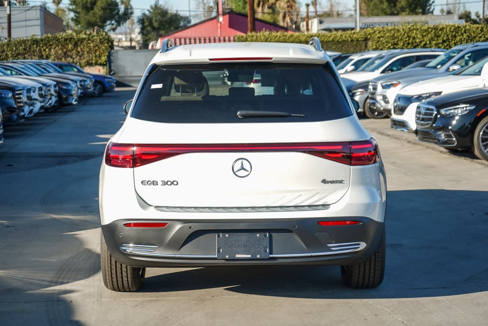 Thumbnail: 2025 Mercedes-Benz EQB - 5