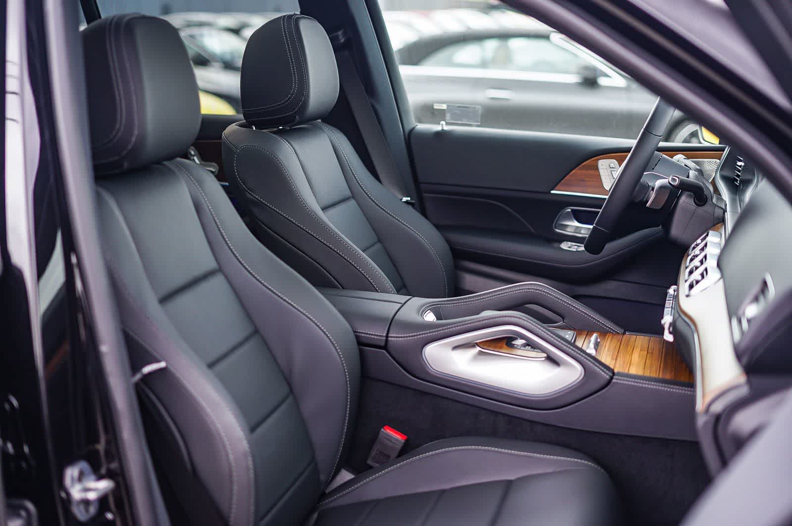 Thumbnail: 2026 Mercedes-Benz GLE - 19