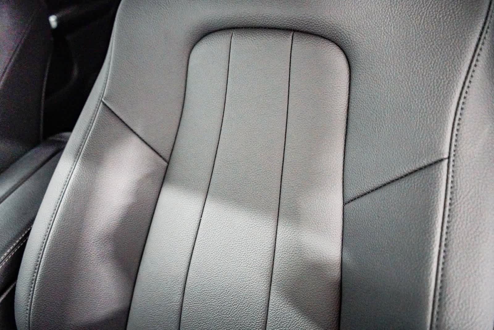 Thumbnail: 2025 Mercedes-Benz GLB - 25