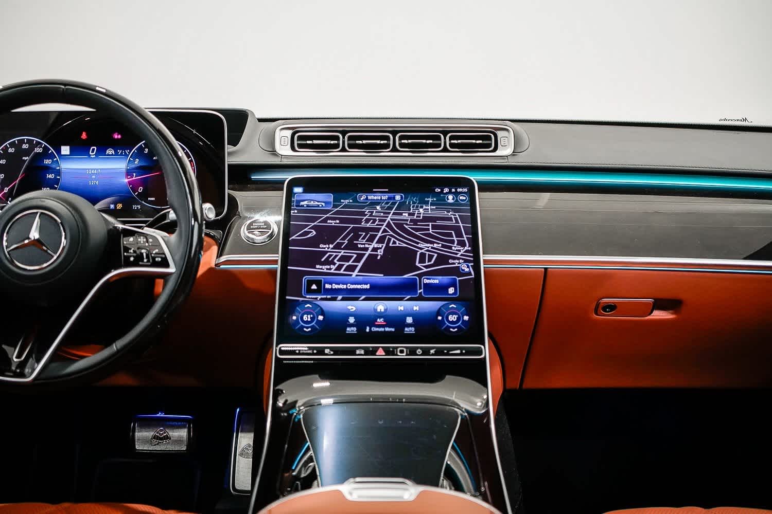 Thumbnail: 2024 Mercedes-Benz S-Class - 17