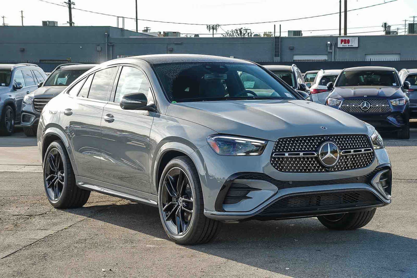Thumbnail: 2026 Mercedes-Benz GLE - 3