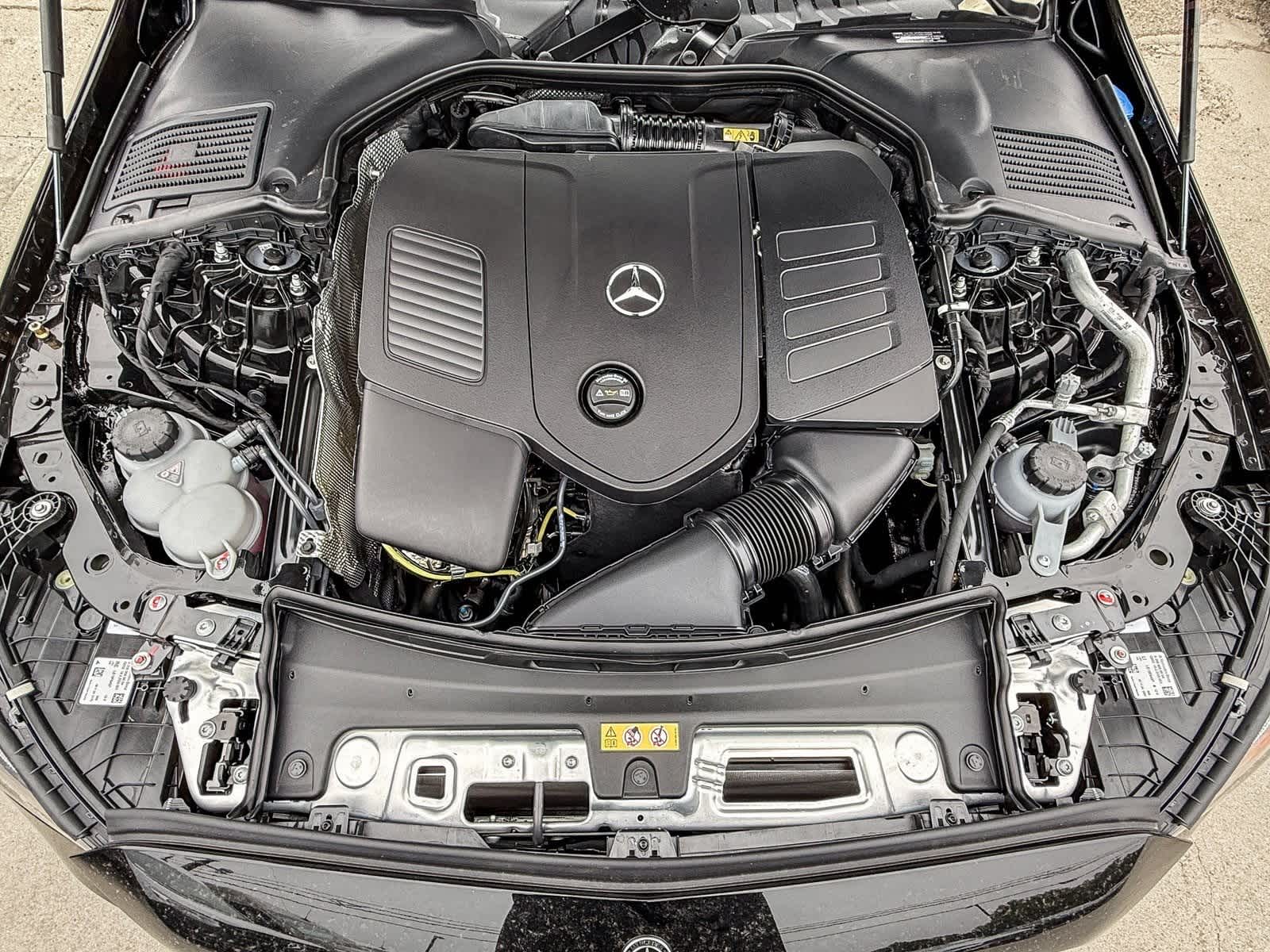 Thumbnail: 2025 Mercedes-Benz C-Class - 11