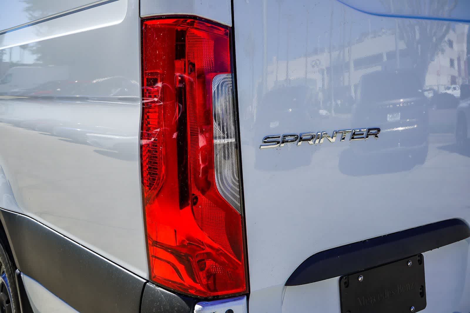 Thumbnail: 2026 Mercedes-Benz Sprinter - 7