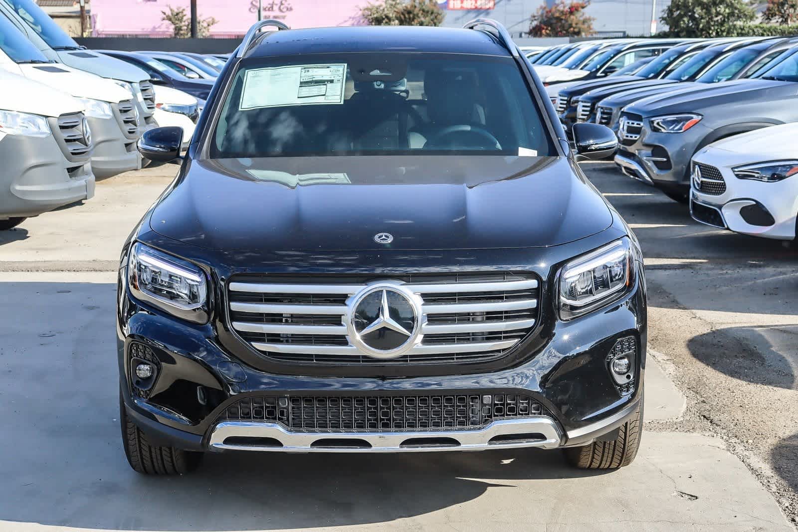 Thumbnail: 2026 Mercedes-Benz GLB - 2