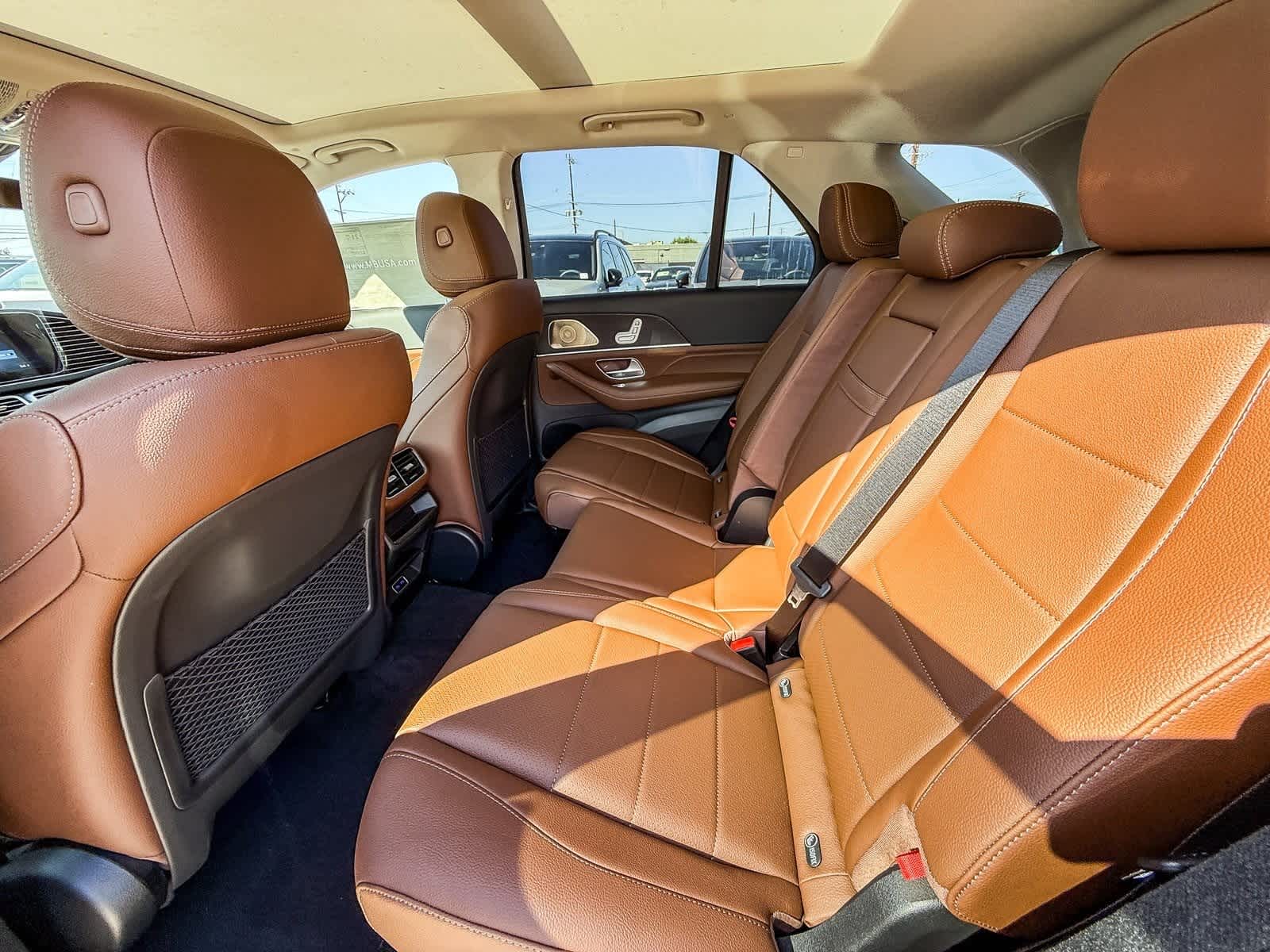 Thumbnail: 2026 Mercedes-Benz GLE - 19