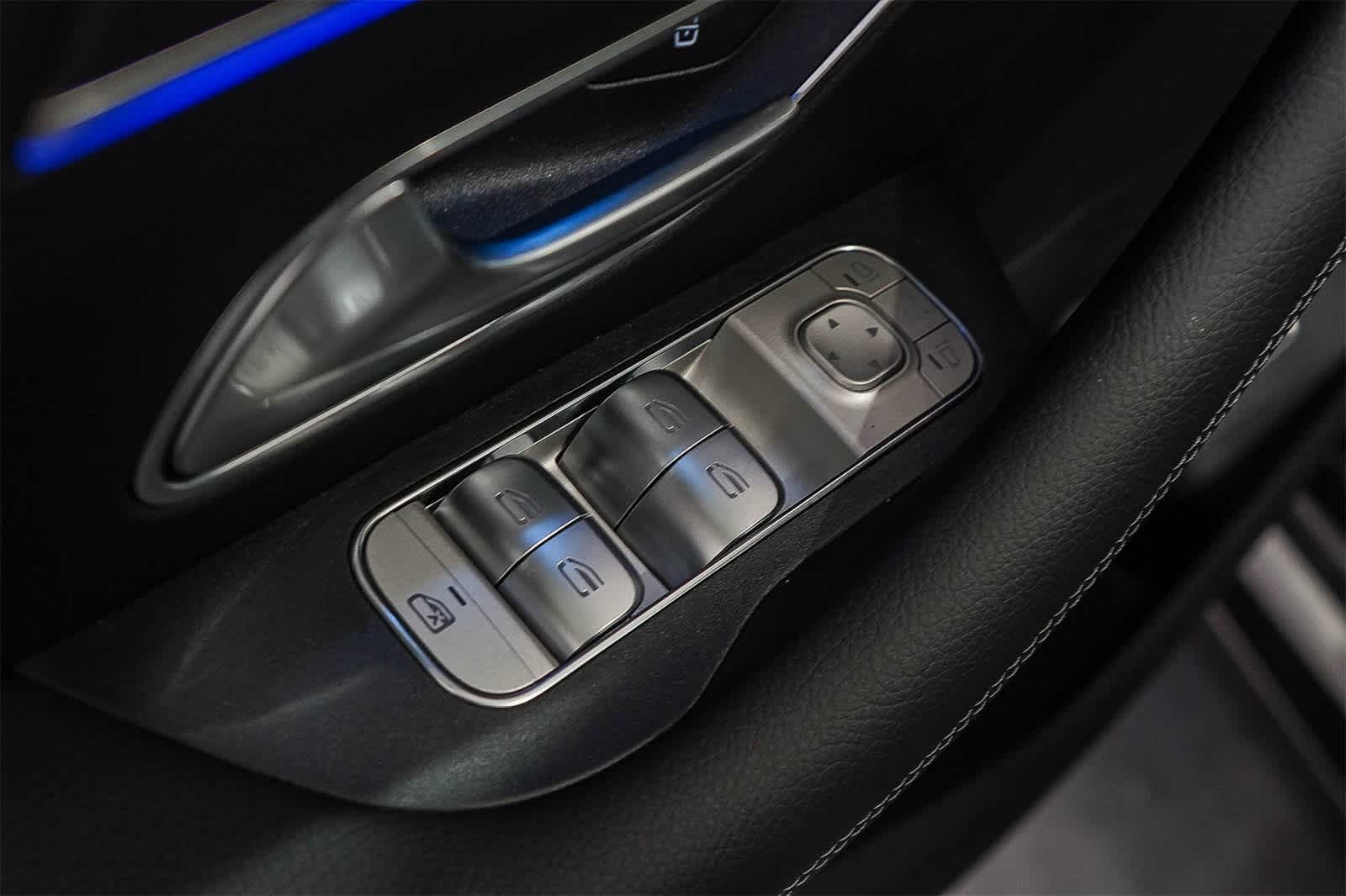 Thumbnail: 2026 Mercedes-Benz GLE - 24