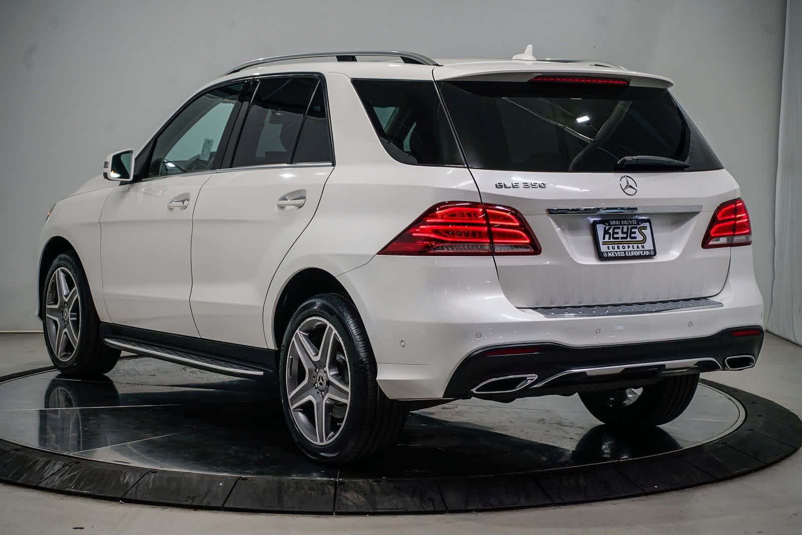 Thumbnail: 2017 Mercedes-Benz GLE - 2