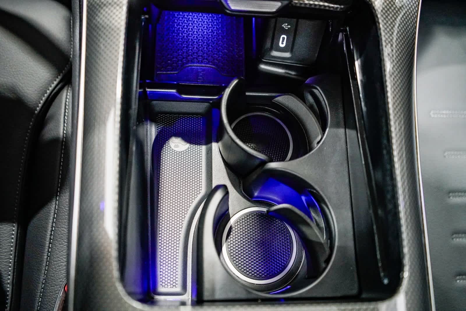 Thumbnail: 2026 Mercedes-Benz GLC - 23