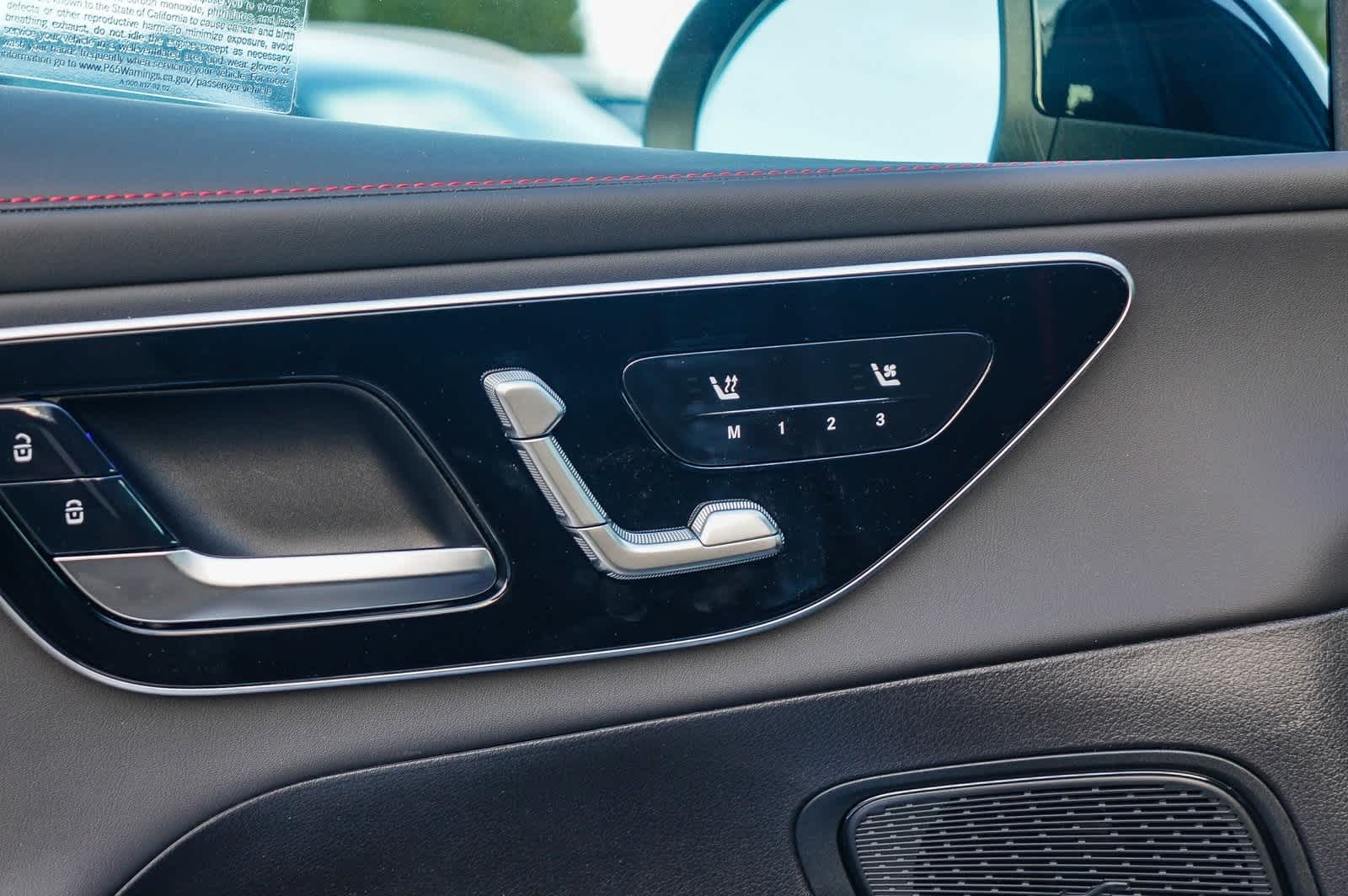 Thumbnail: 2025 Mercedes-Benz GLC - 20