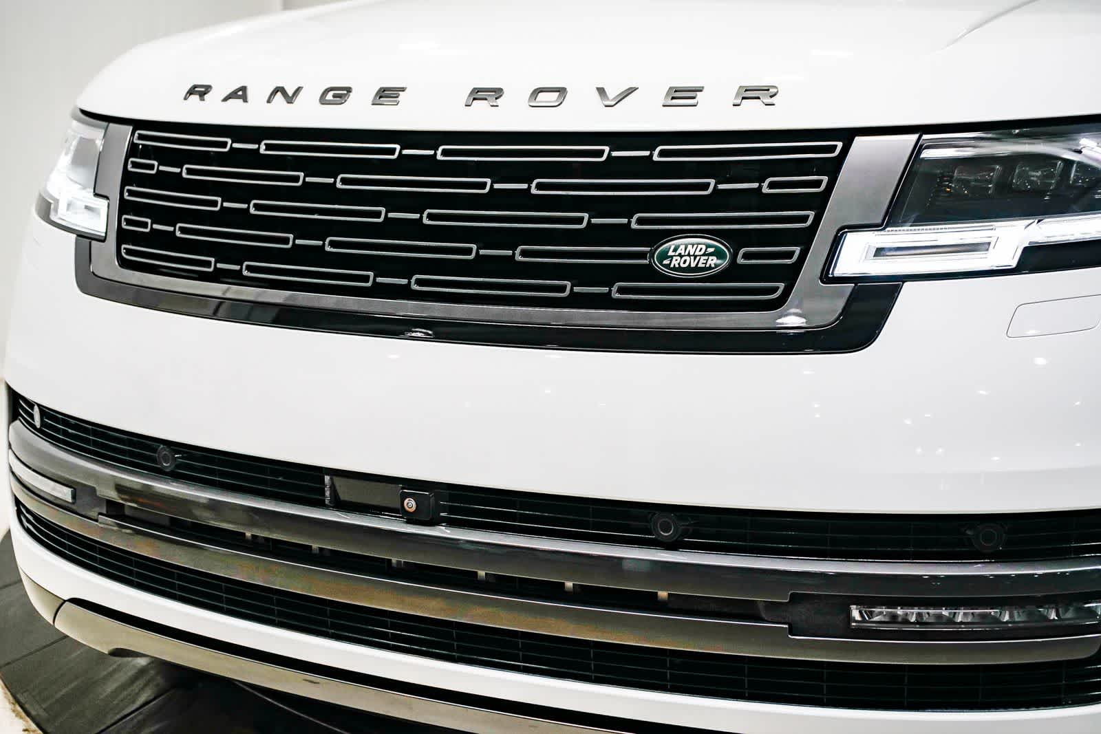 Thumbnail: 2024 Land Rover Range Rover - 8