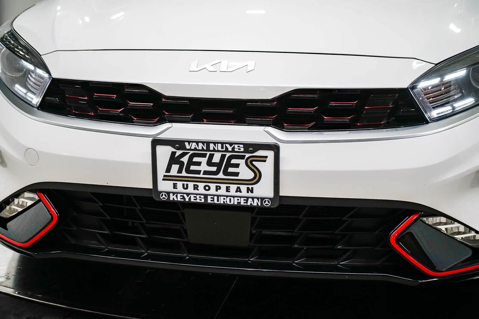 Thumbnail: 2024 Kia Forte - 8