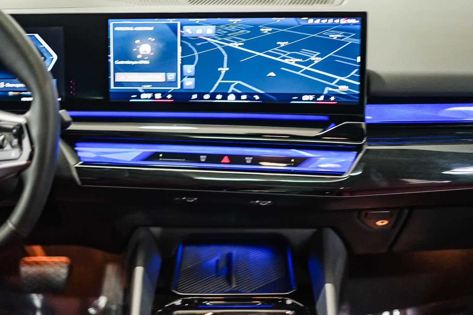 Thumbnail: 2025 BMW i5 - 13