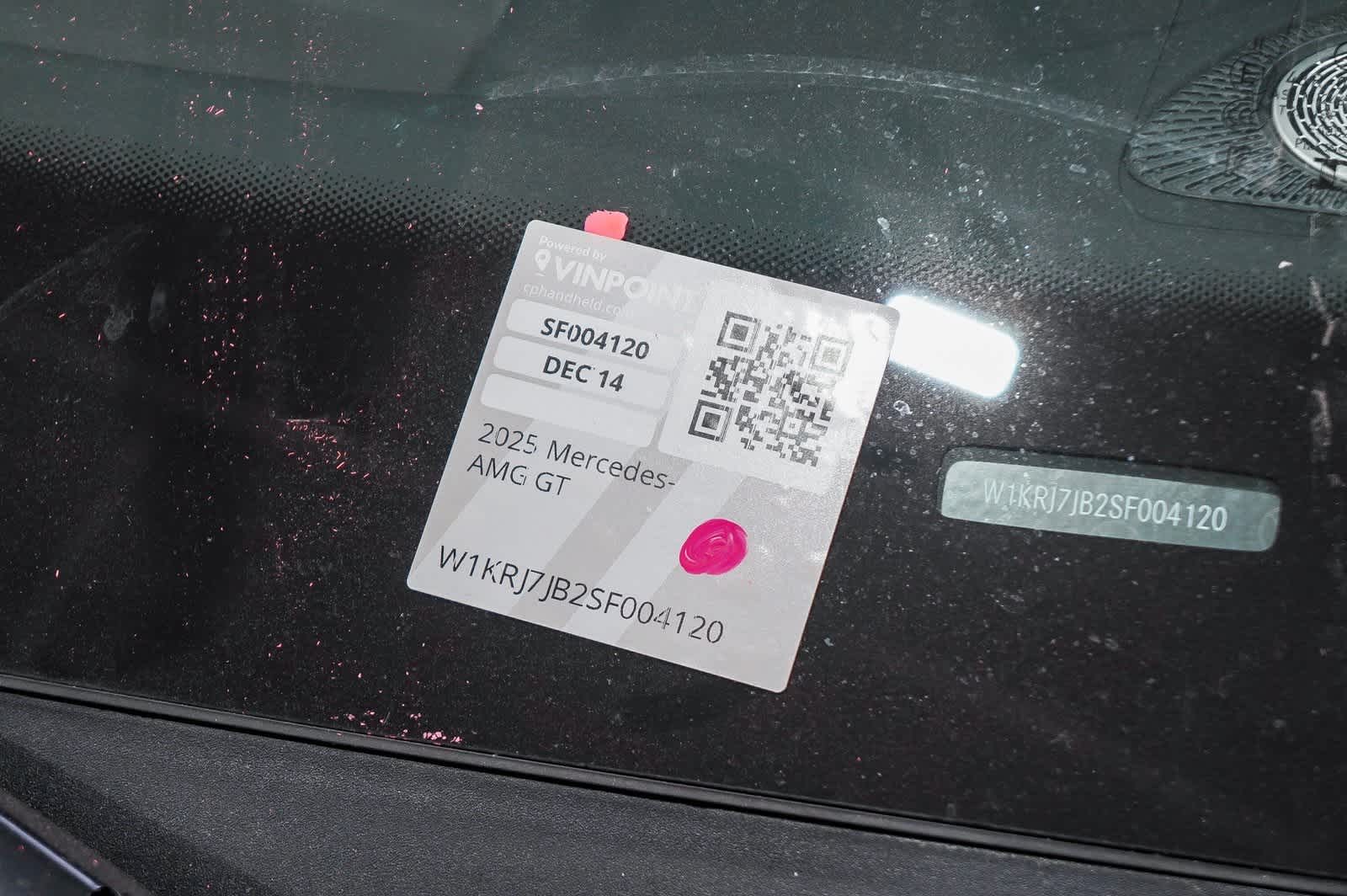 Thumbnail: 2025 Mercedes-Benz AMG GT - 25