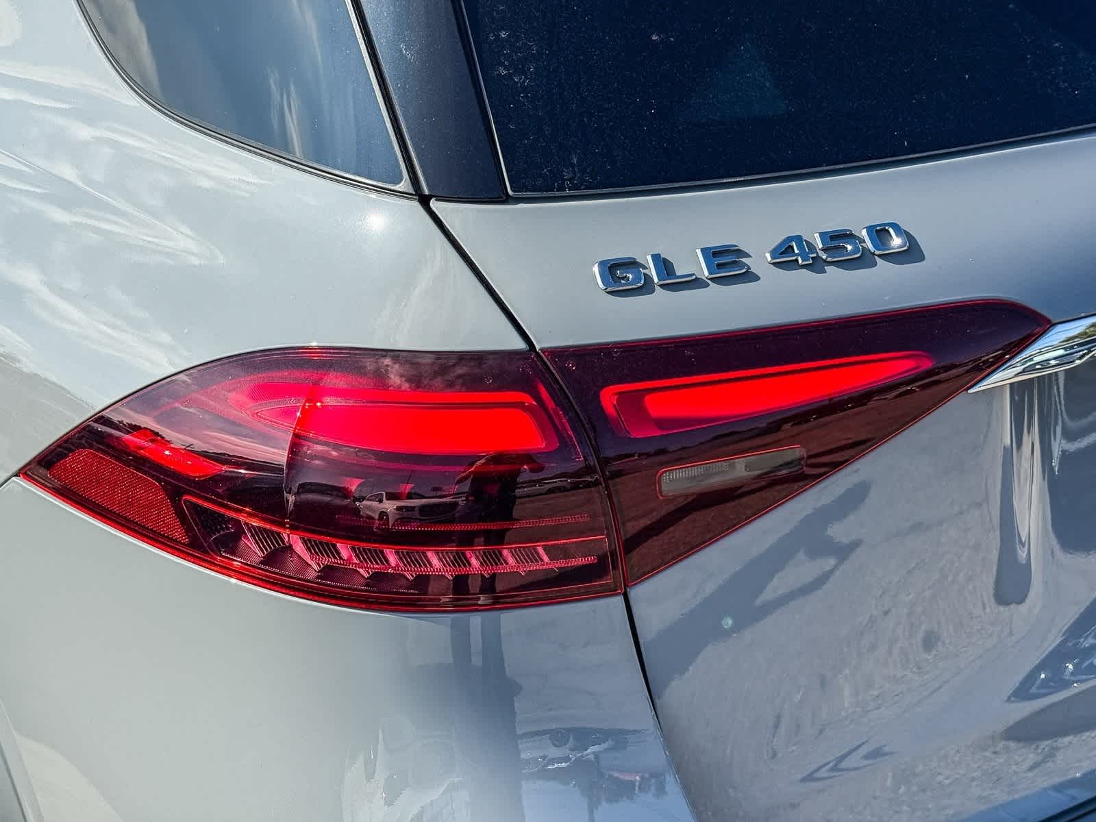 Thumbnail: 2026 Mercedes-Benz GLE - 7