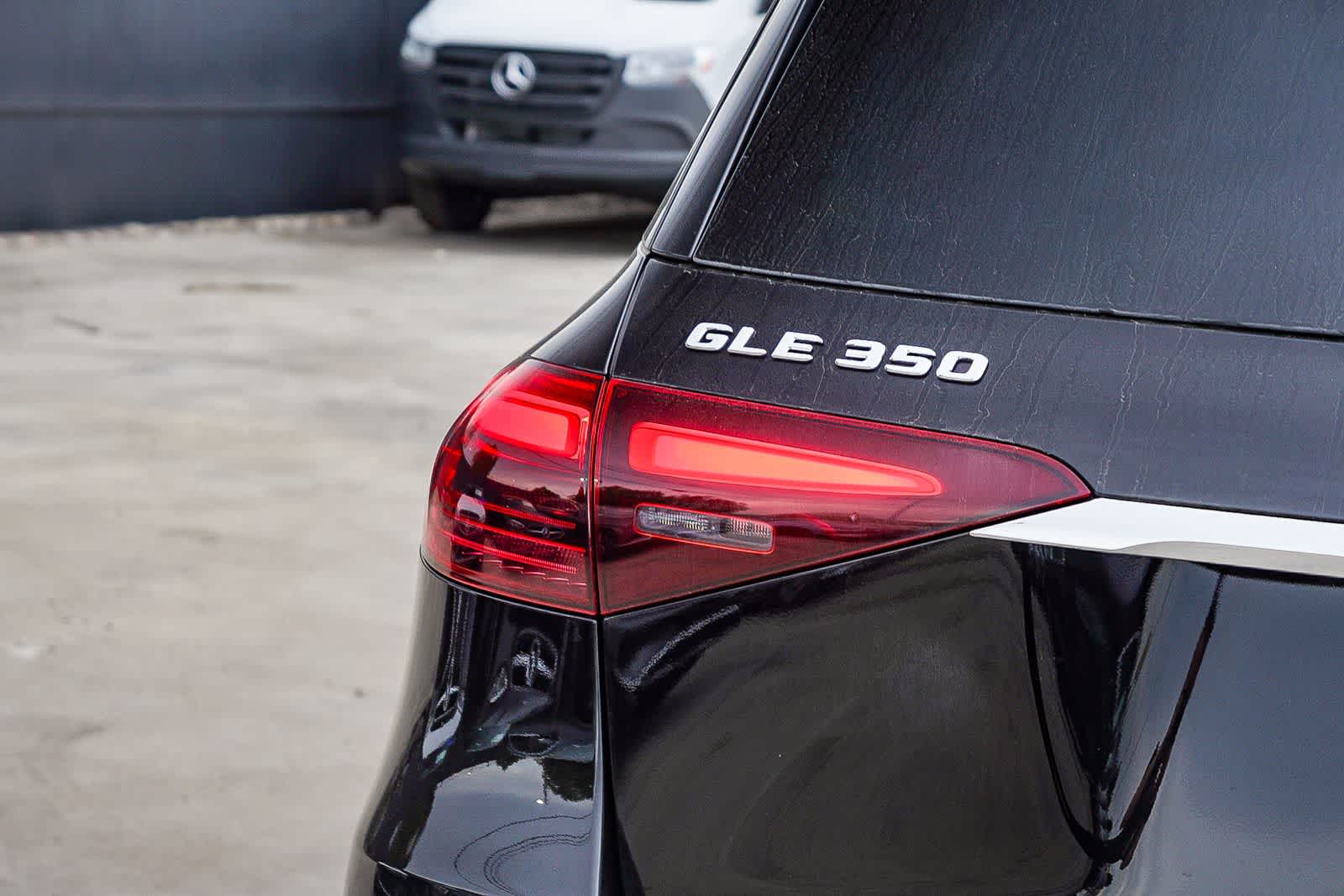 Thumbnail: 2026 Mercedes-Benz GLE - 7