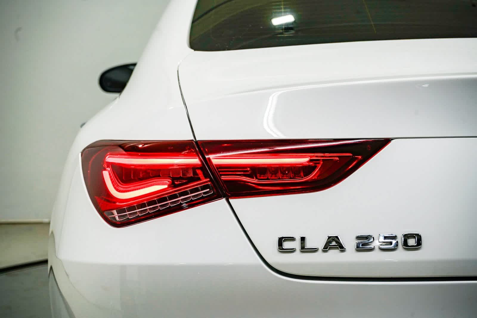 Thumbnail: 2022 Mercedes-Benz CLA - 9