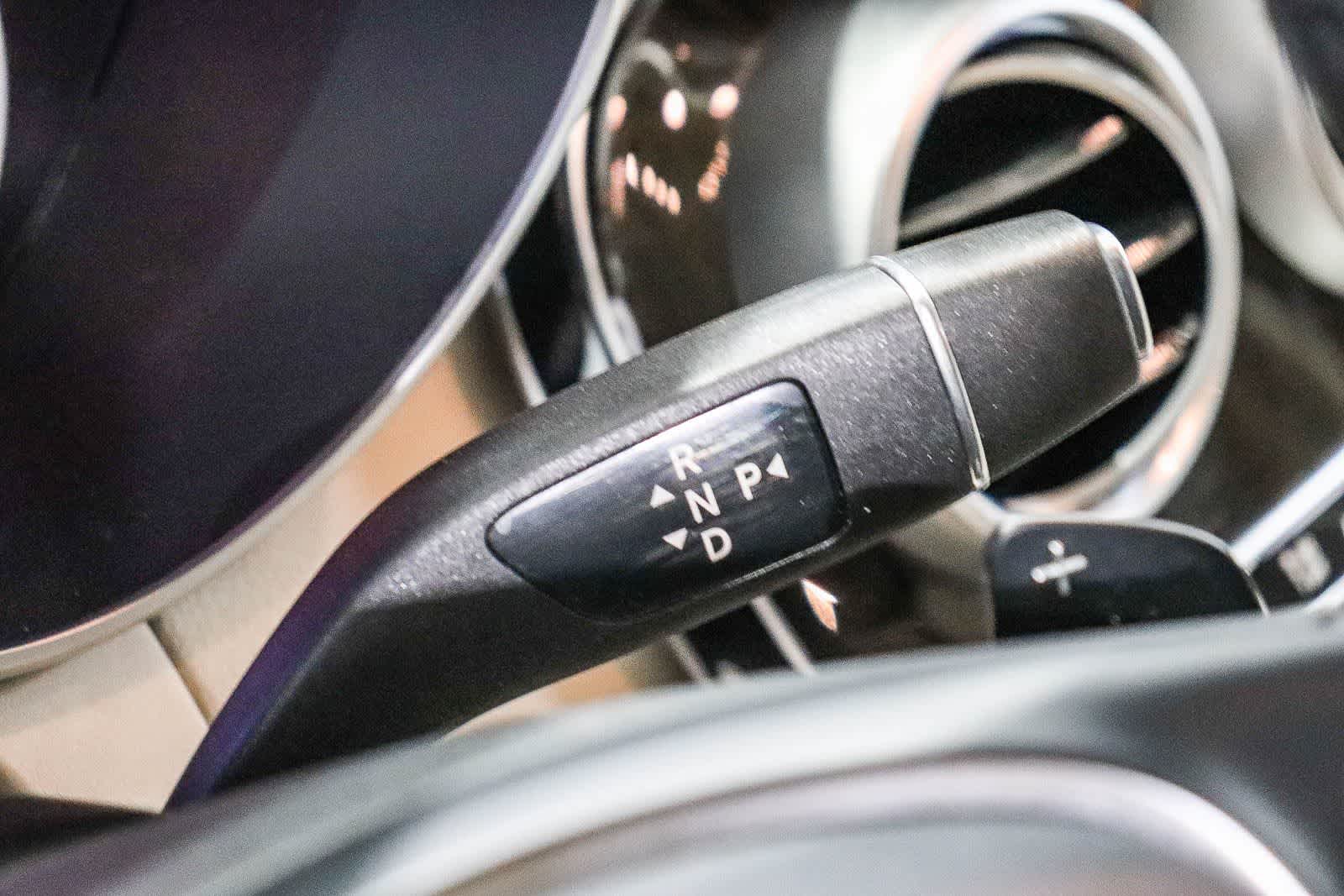 Thumbnail: 2019 Mercedes-Benz GLC - 18