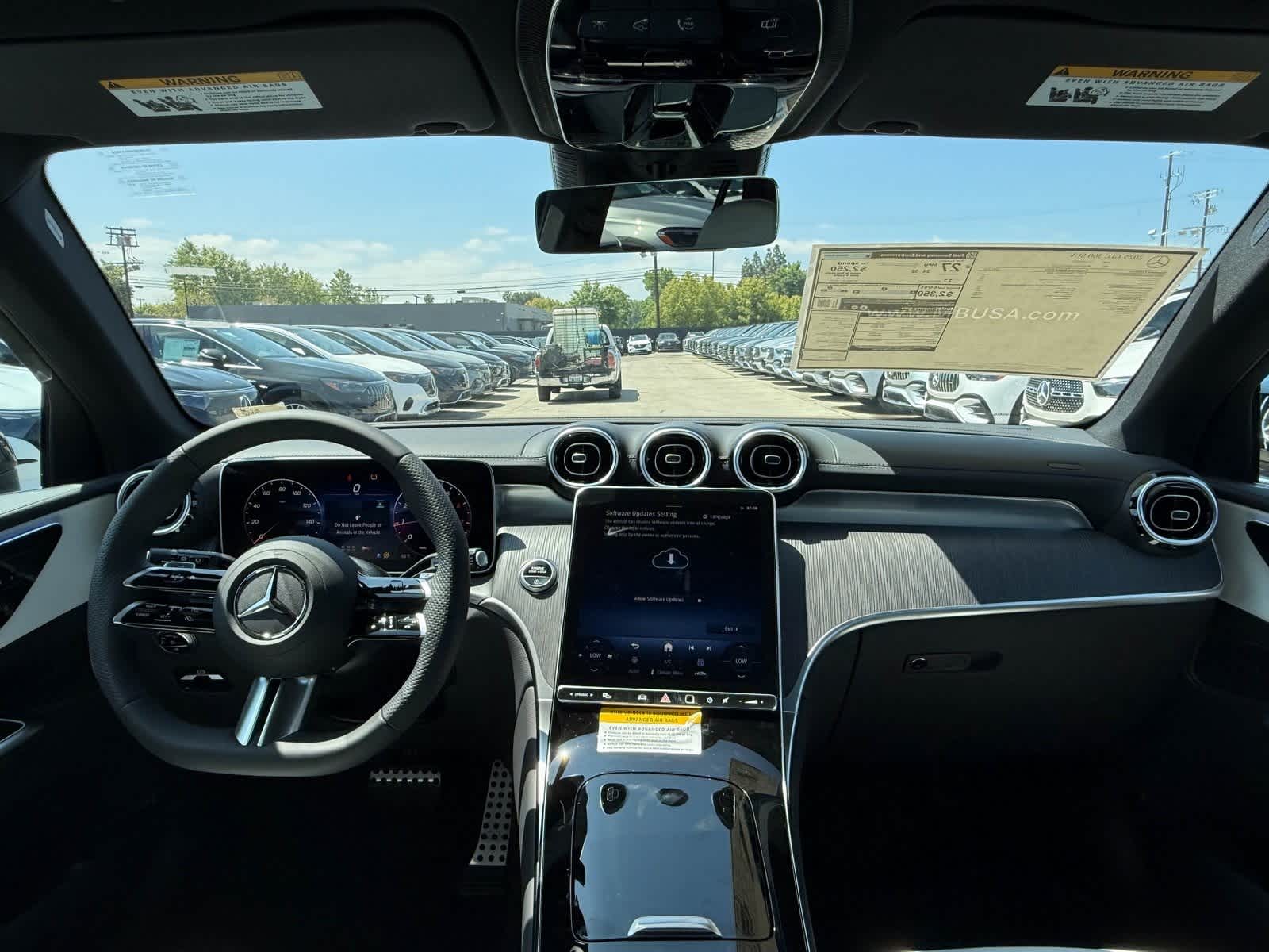 Thumbnail: 2025 Mercedes-Benz GLC - 13