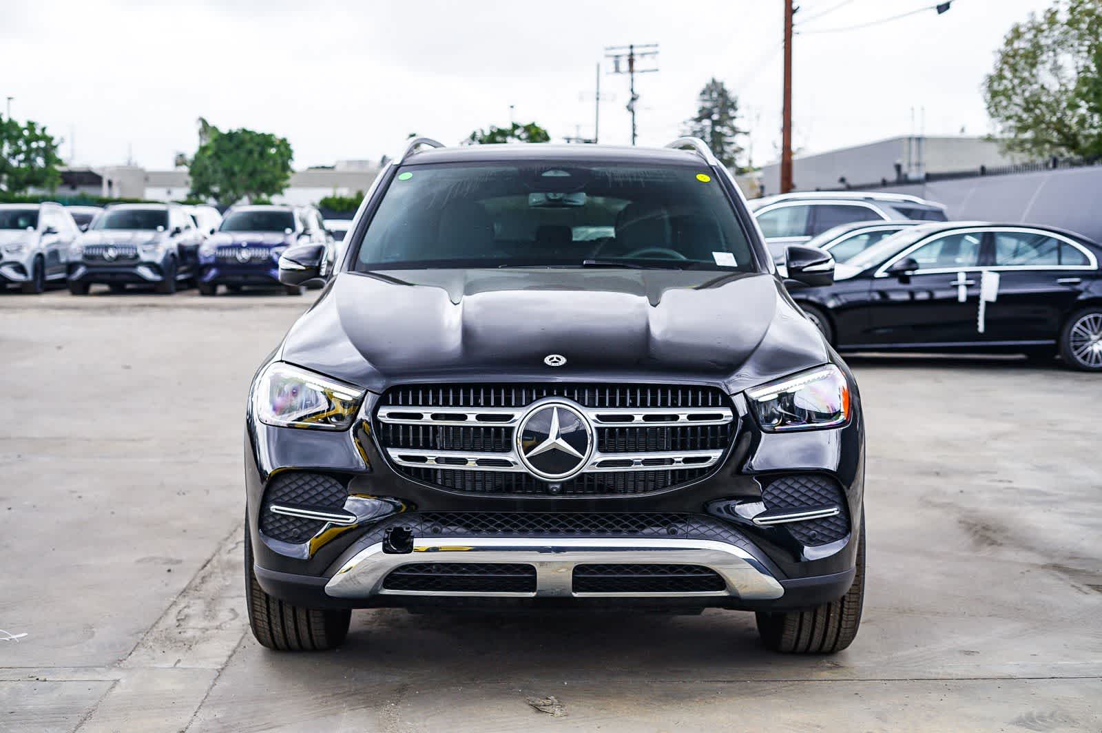 Thumbnail: 2026 Mercedes-Benz GLE - 6