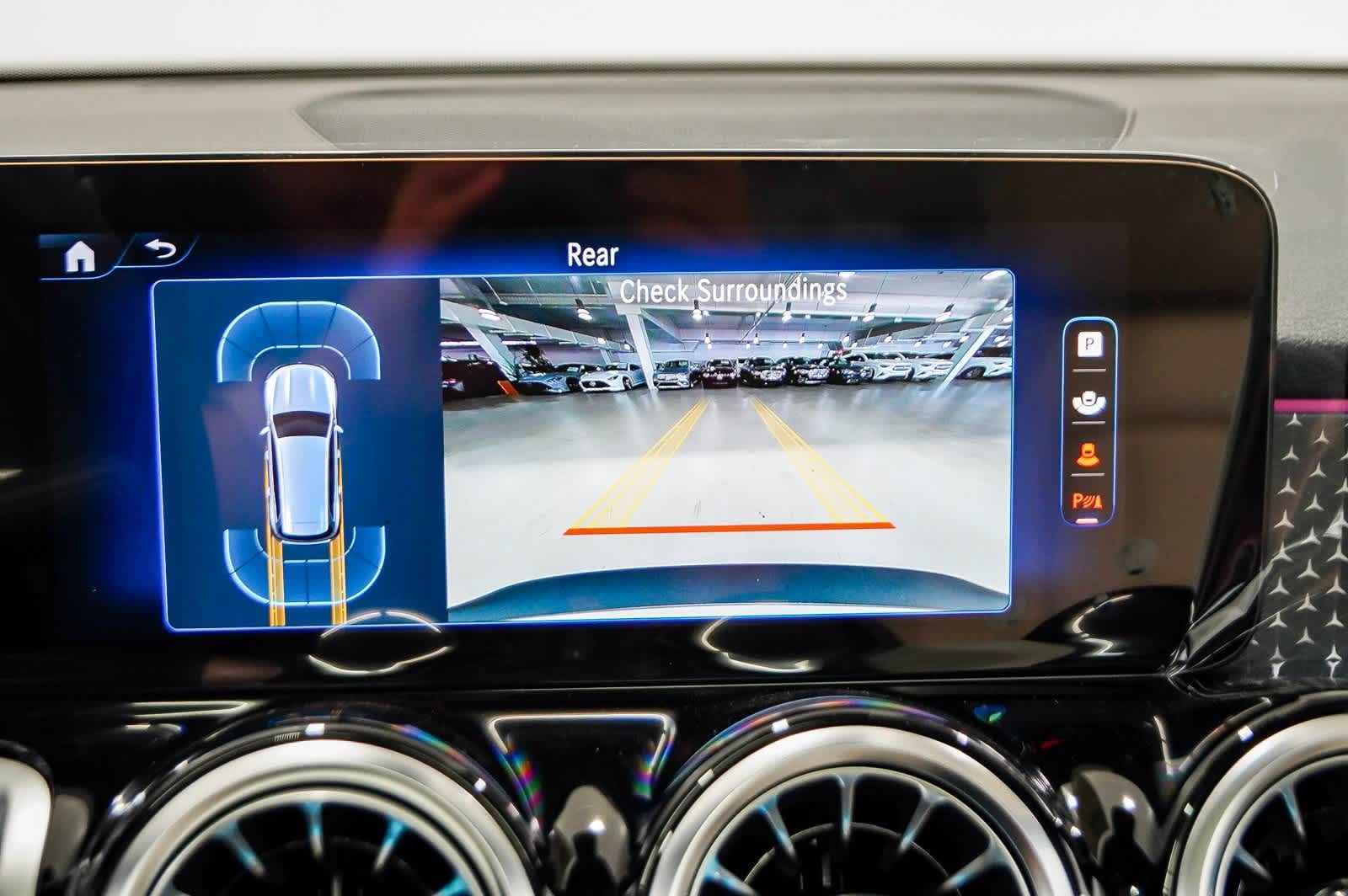 2024 Mercedes-Benz EQB 300 24