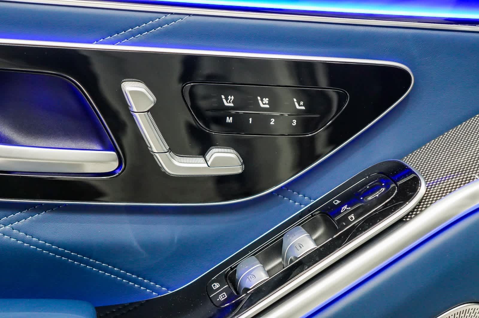 Thumbnail: 2025 Mercedes-Benz S-Class - 22