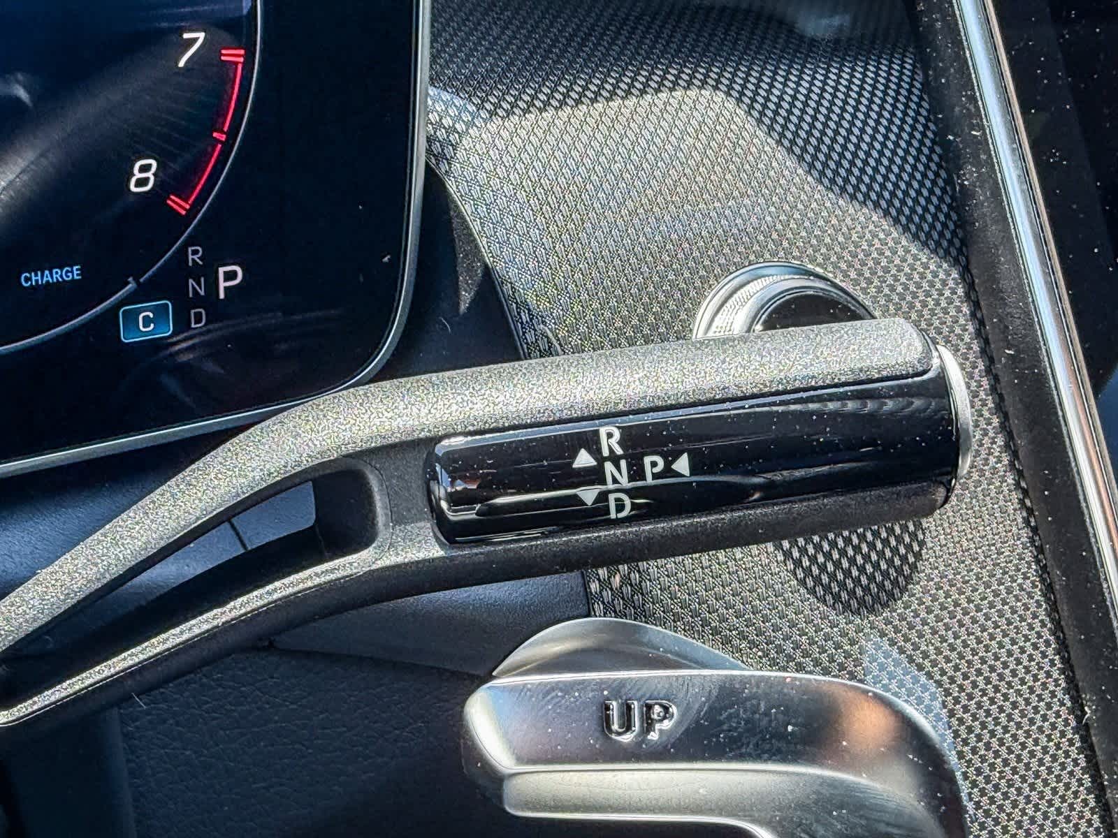 Thumbnail: 2025 Mercedes-Benz GLC - 25