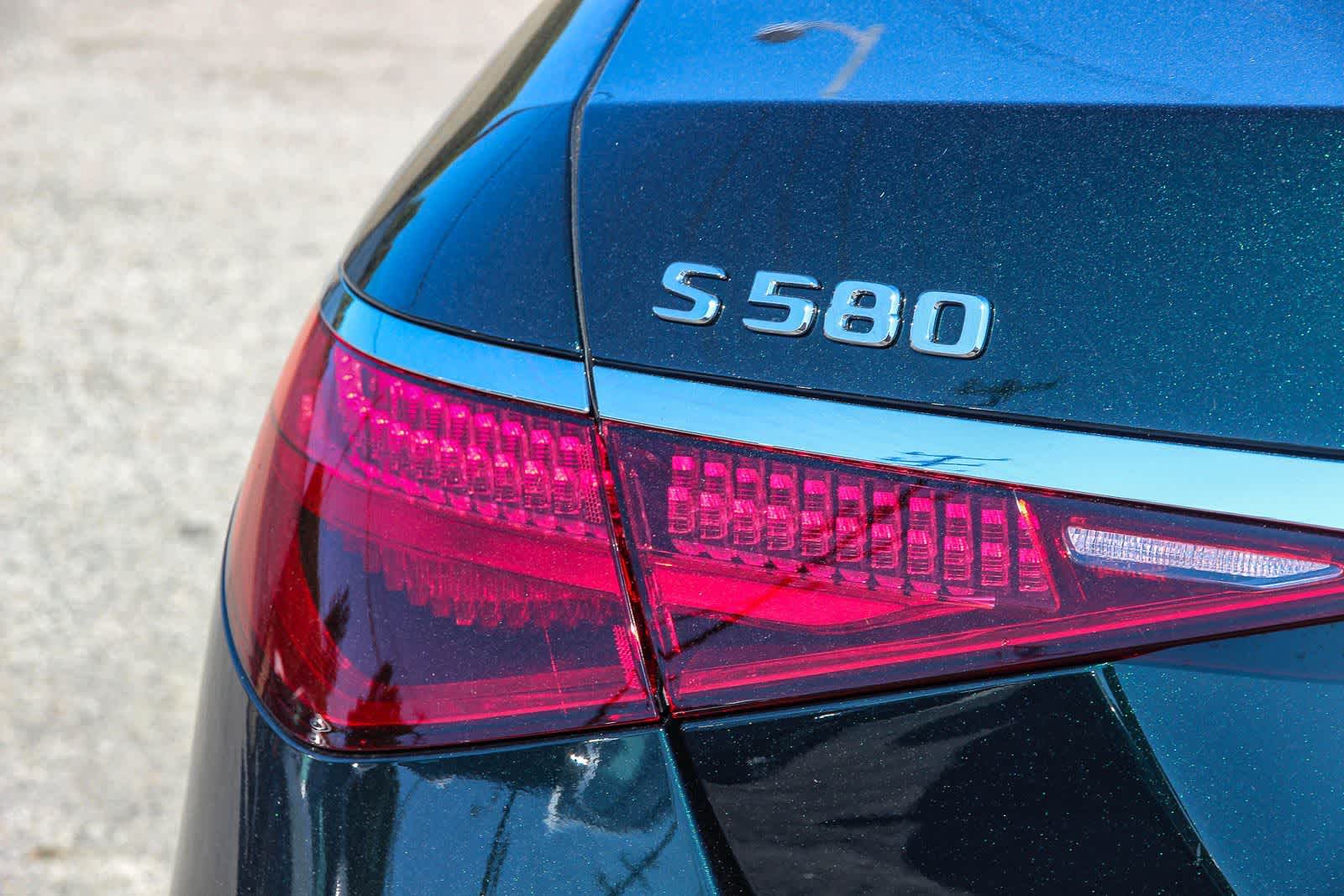 Thumbnail: 2026 Mercedes-Benz S-Class - 7