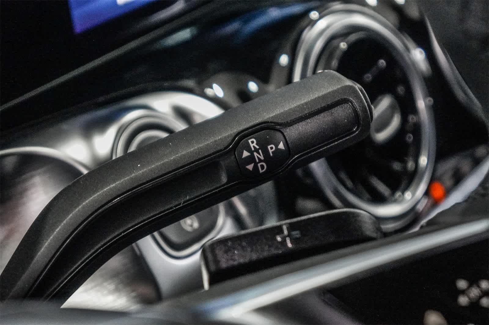 Thumbnail: 2025 Mercedes-Benz GLB - 22