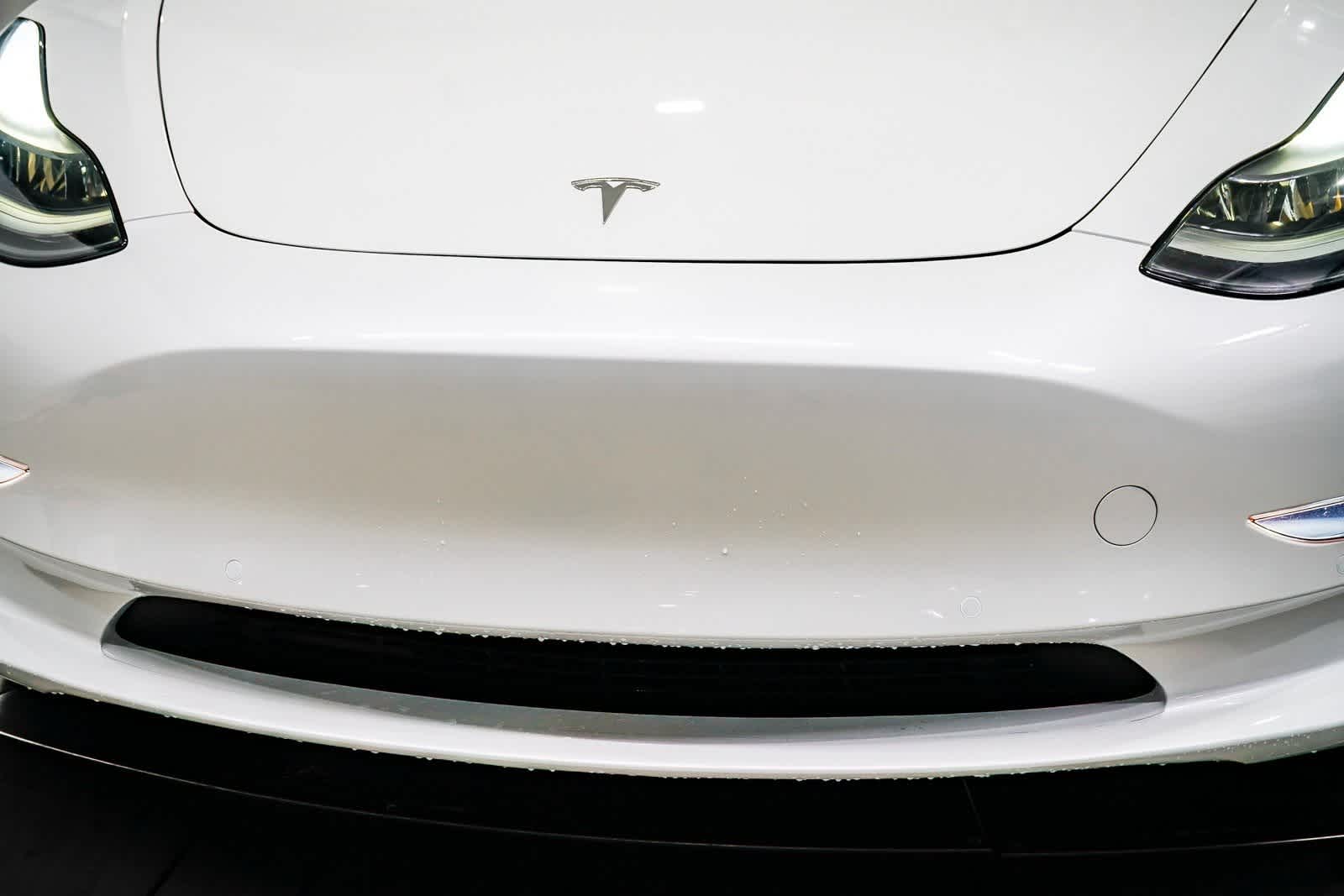 Thumbnail: 2021 Tesla Model 3 - 8