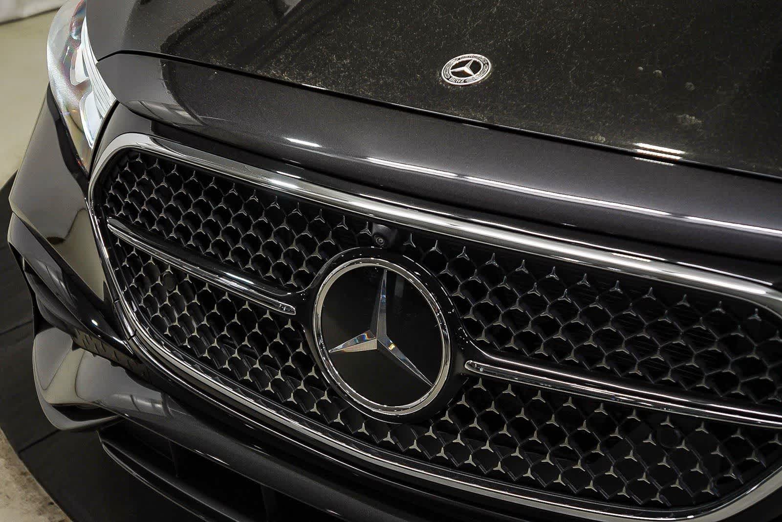 Thumbnail: 2026 Mercedes-Benz E-Class - 8