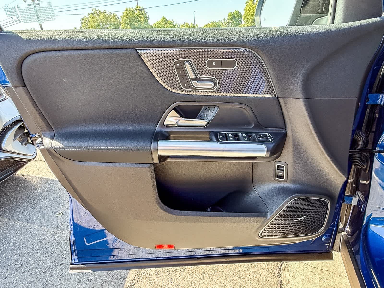 Thumbnail: 2025 Mercedes-Benz GLA - 22