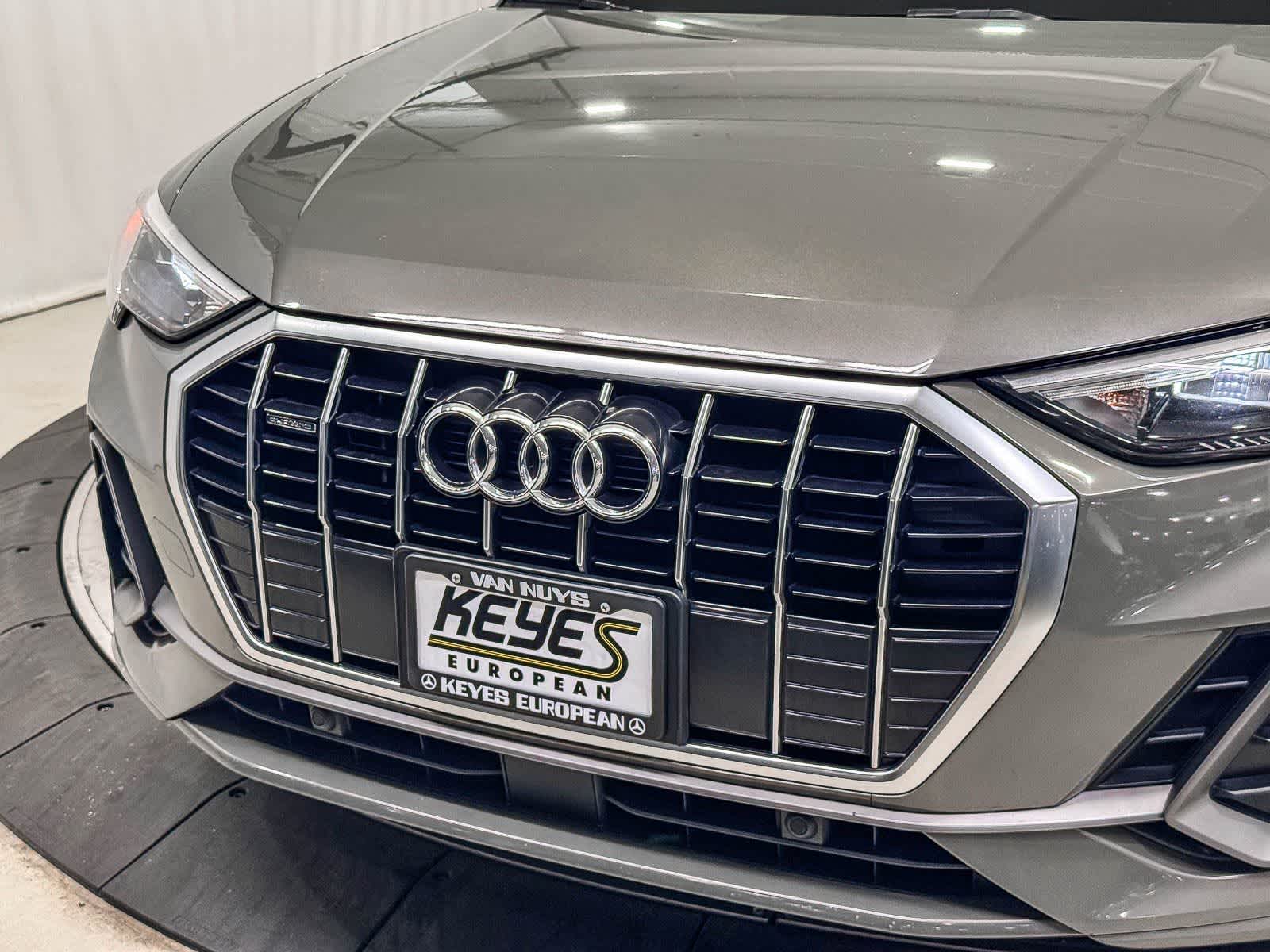 Thumbnail: 2019 Audi Q3 - 8