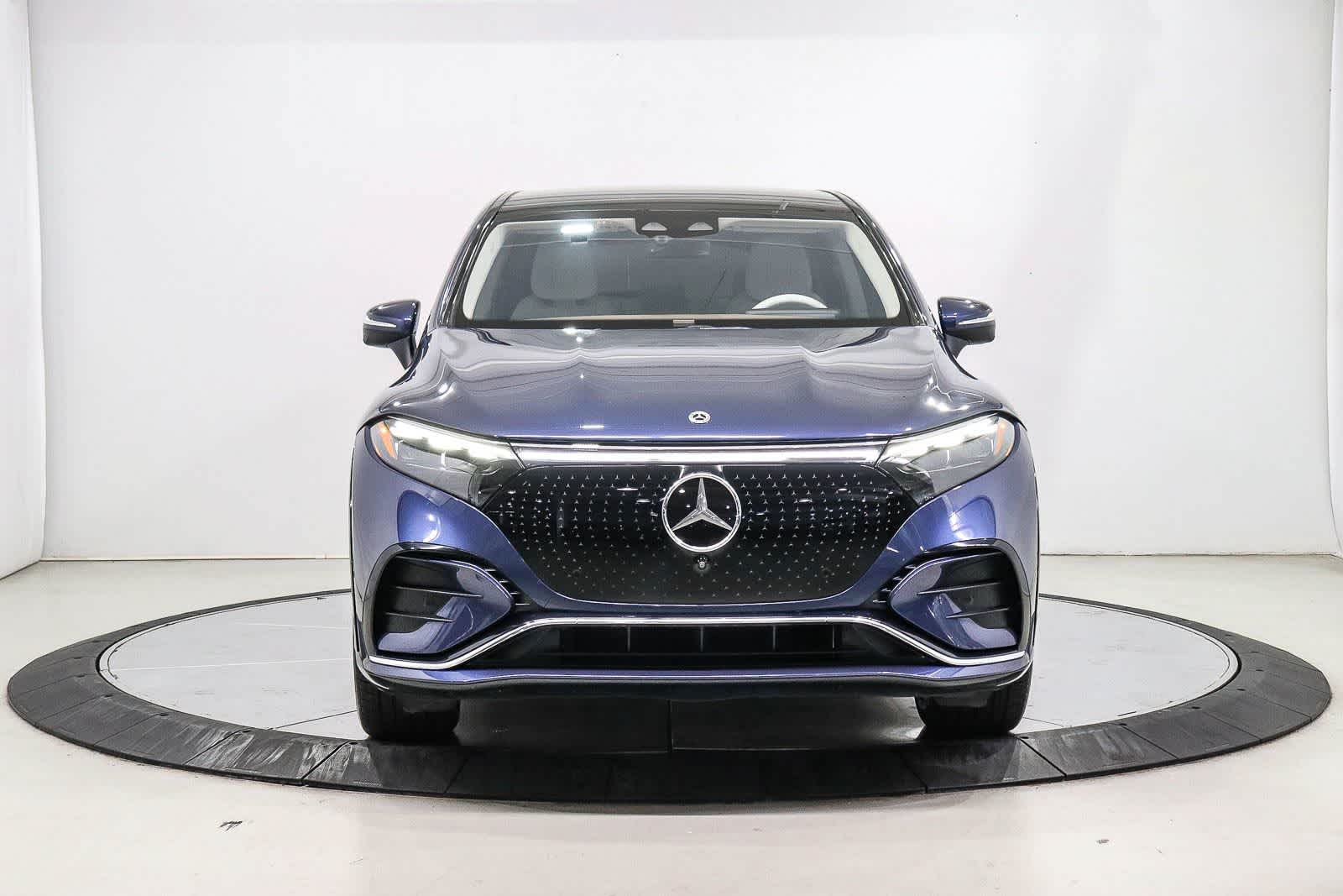 Thumbnail: 2023 Mercedes-Benz EQS - 6