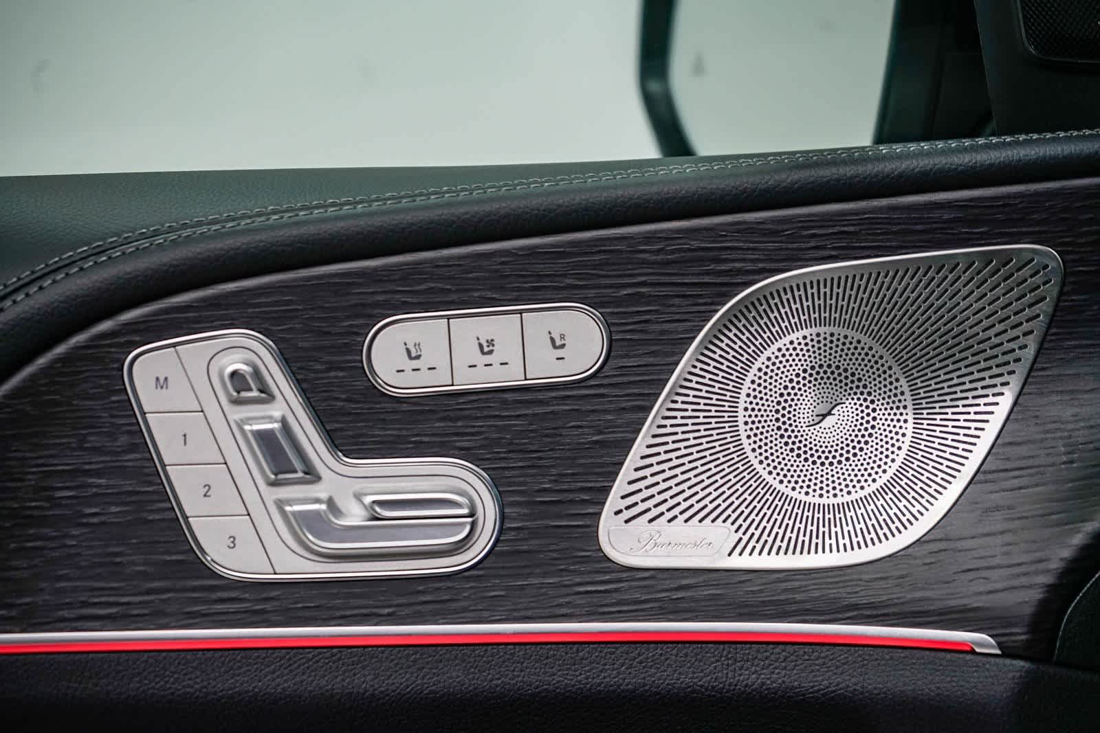 Thumbnail: 2025 Mercedes-Benz GLS - 21