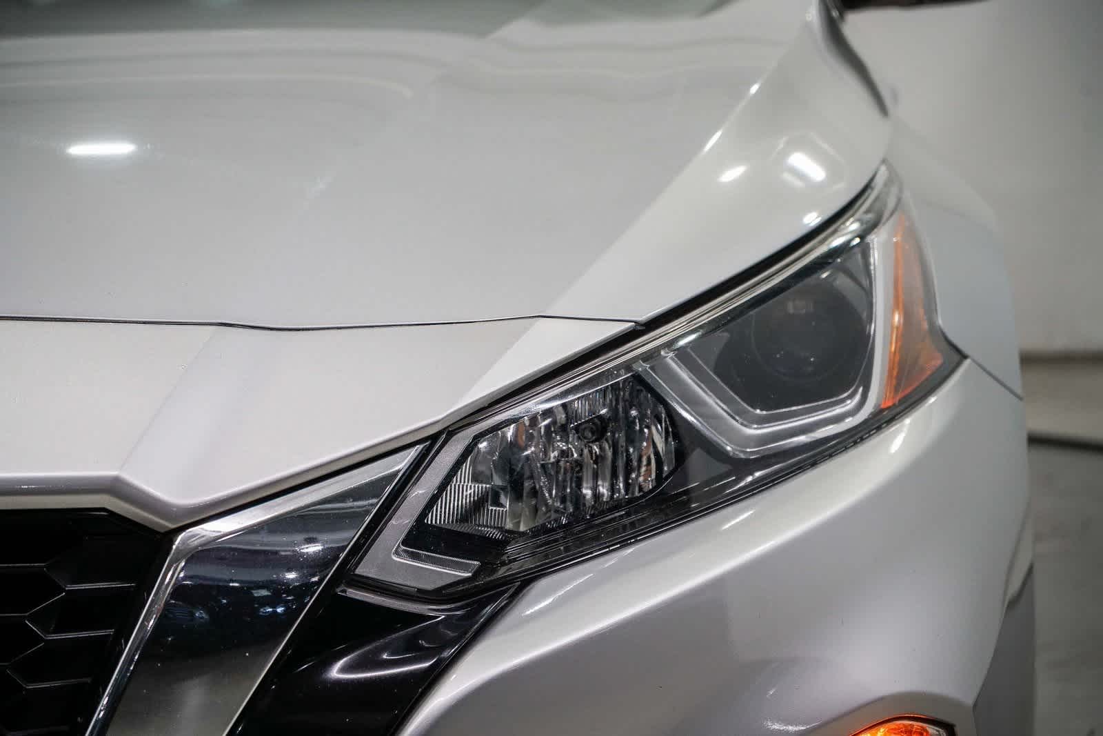 Thumbnail: 2019 Nissan Altima - 7