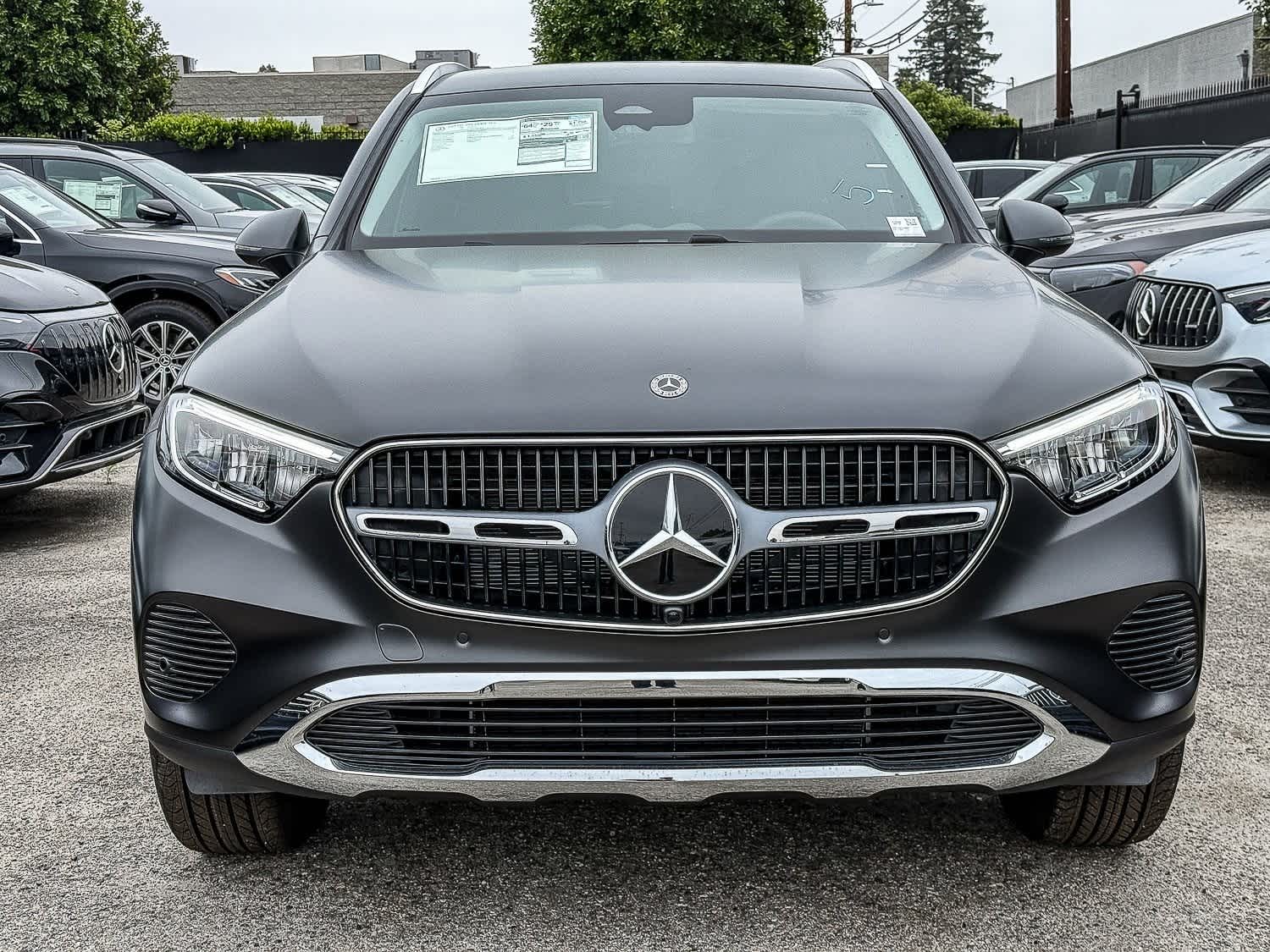 Thumbnail: 2025 Mercedes-Benz GLC - 2