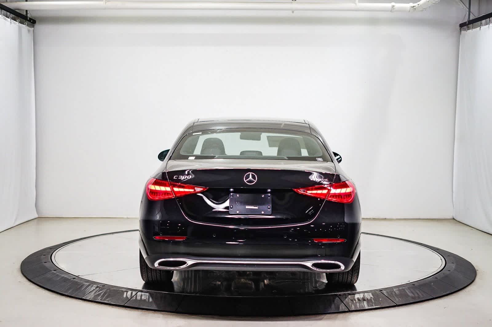 Thumbnail: 2025 Mercedes-Benz C-Class - 3