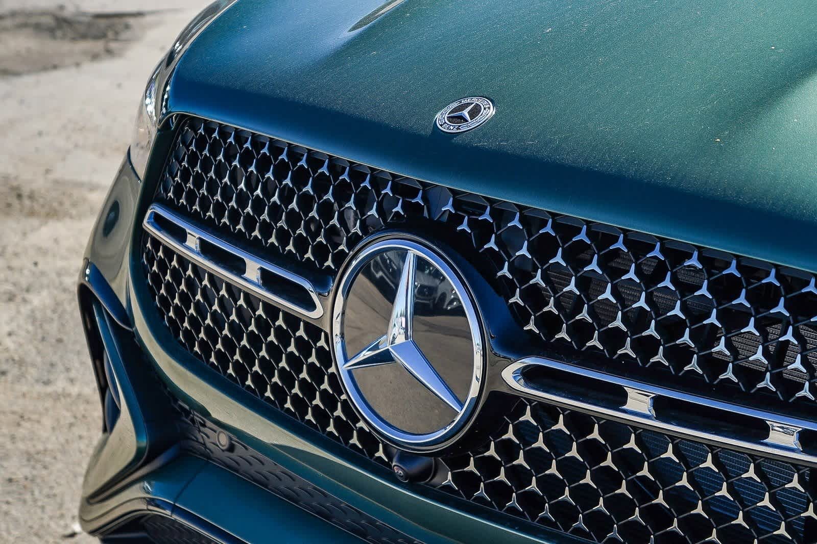 Thumbnail: 2026 Mercedes-Benz GLE - 9