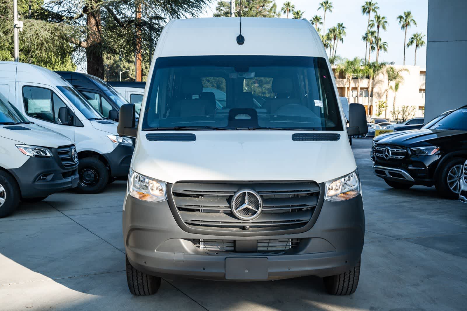 Thumbnail: 2026 Mercedes-Benz Sprinter - 2