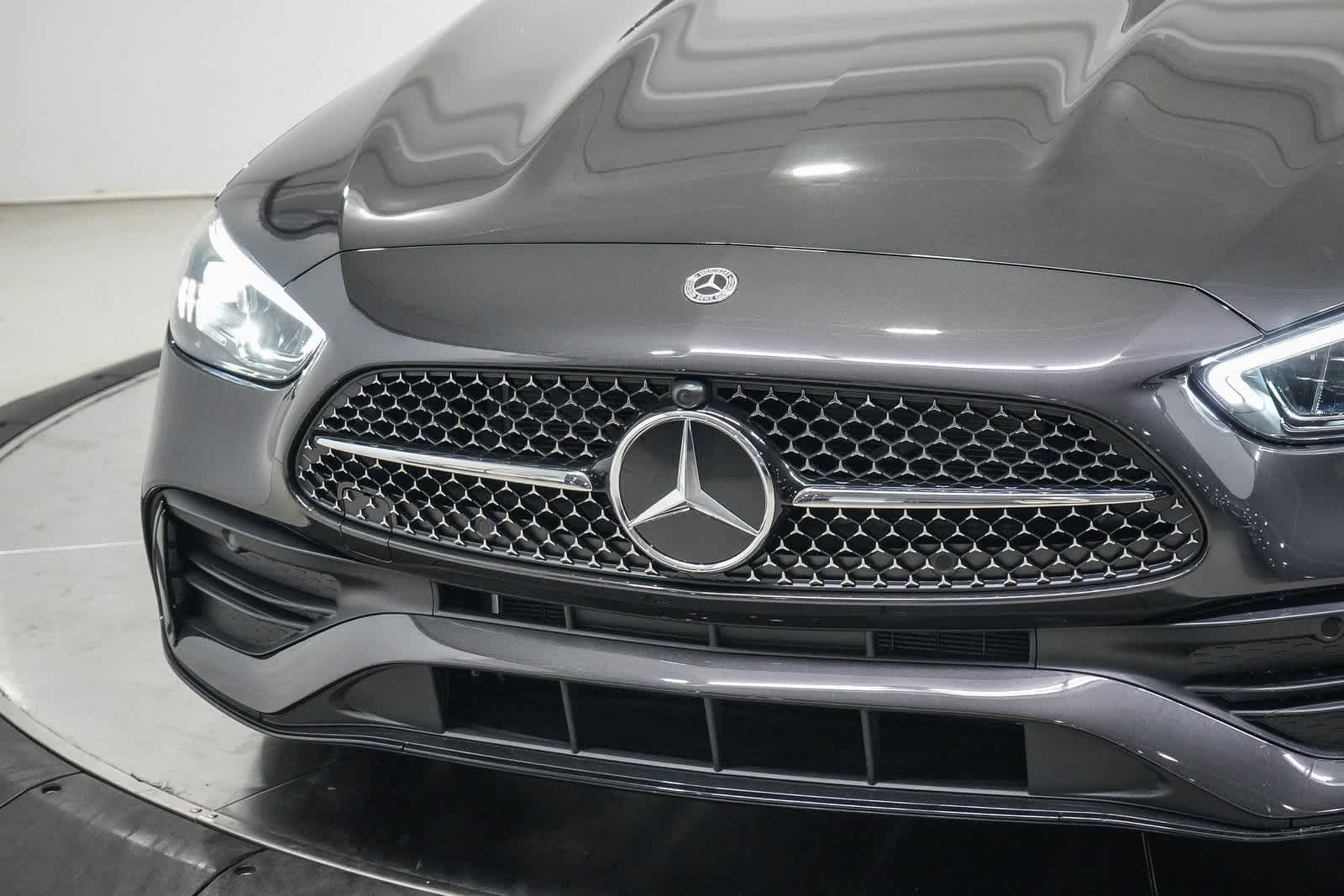 Thumbnail: 2025 Mercedes-Benz C-Class - 9