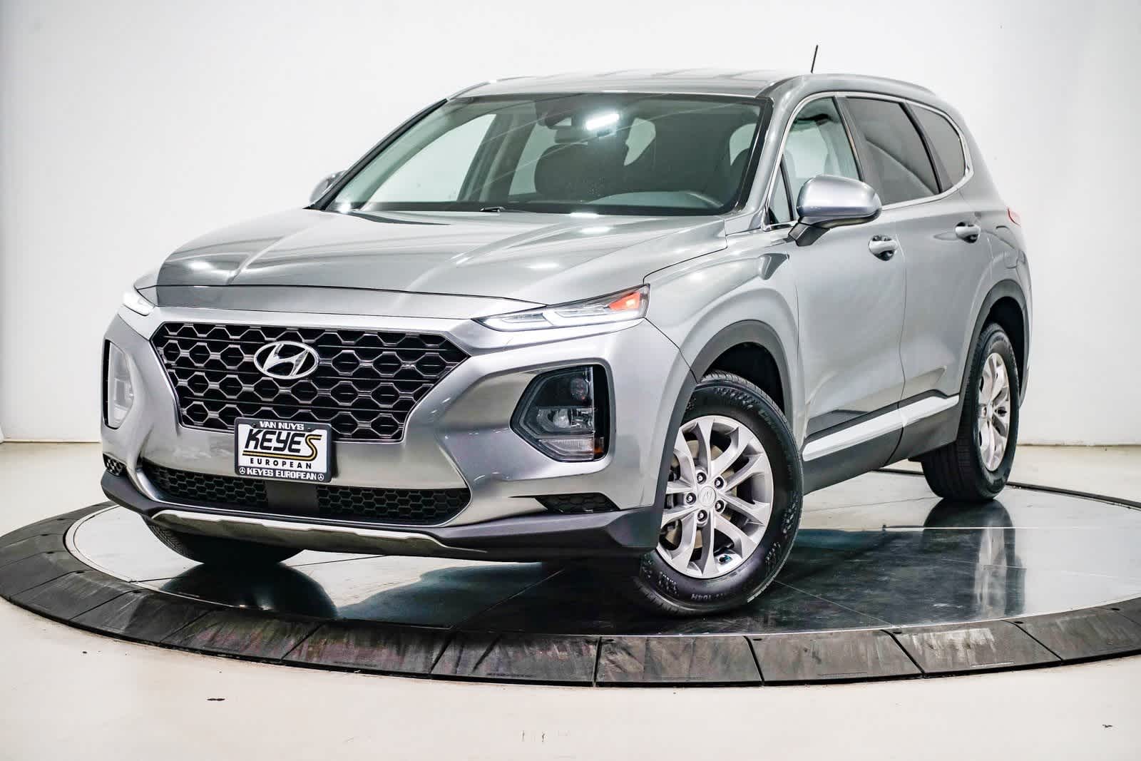 2019 Hyundai Santa Fe SE -
                  Van Nuys, CA
