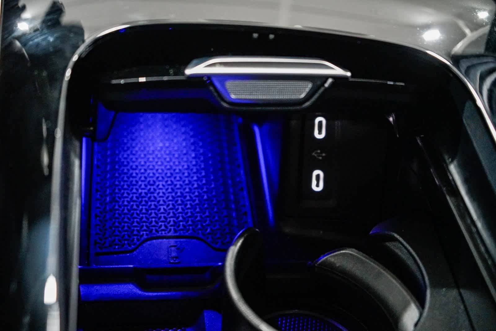 Thumbnail: 2025 Mercedes-Benz GLC - 23