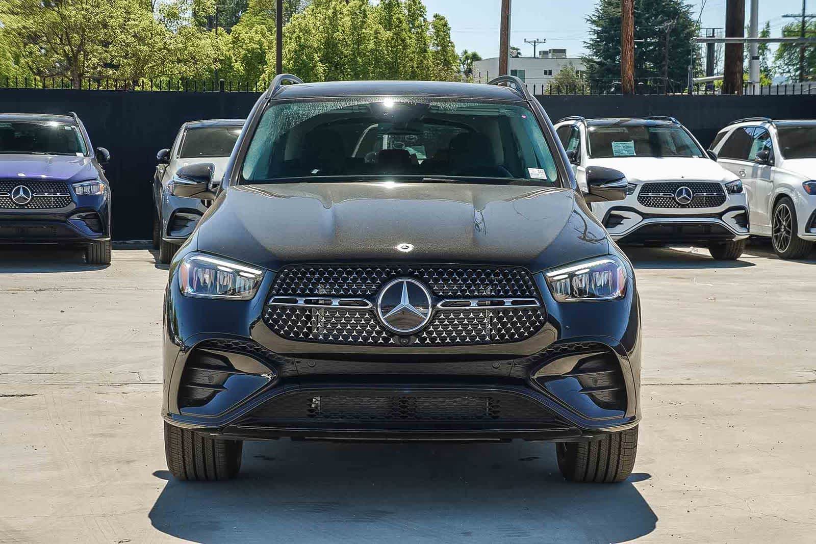 Thumbnail: 2026 Mercedes-Benz GLE - 2